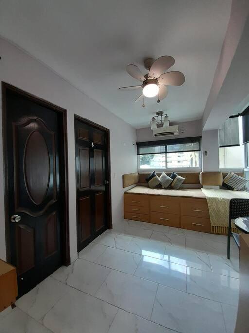 R.4-4 Lindo Estudio Ejecutivo En Area Turistica. Panama-Stad Buitenkant foto